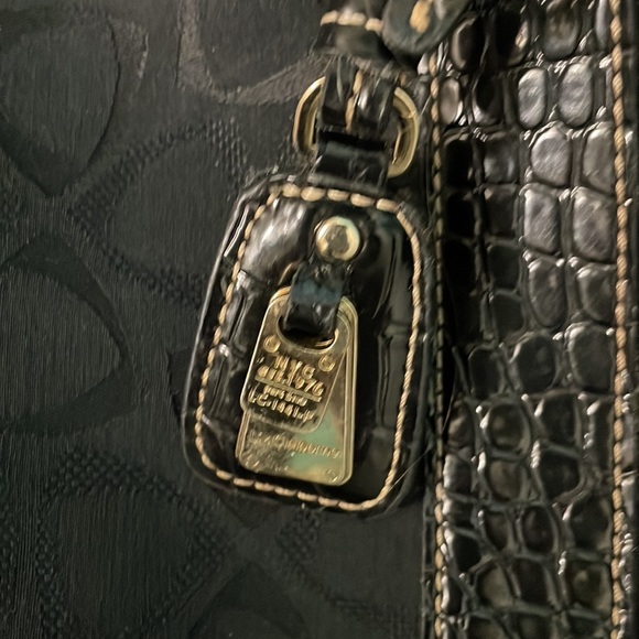 Liz Claiborne tote extract larger brand new - Picture 3 of 4